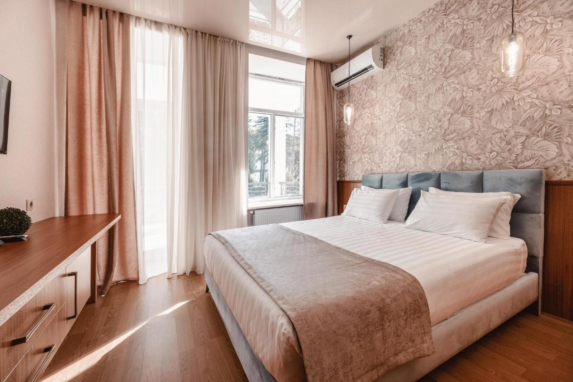 Park Hotel Tskaltubo - Balneo Resort Ngoại thất bức ảnh